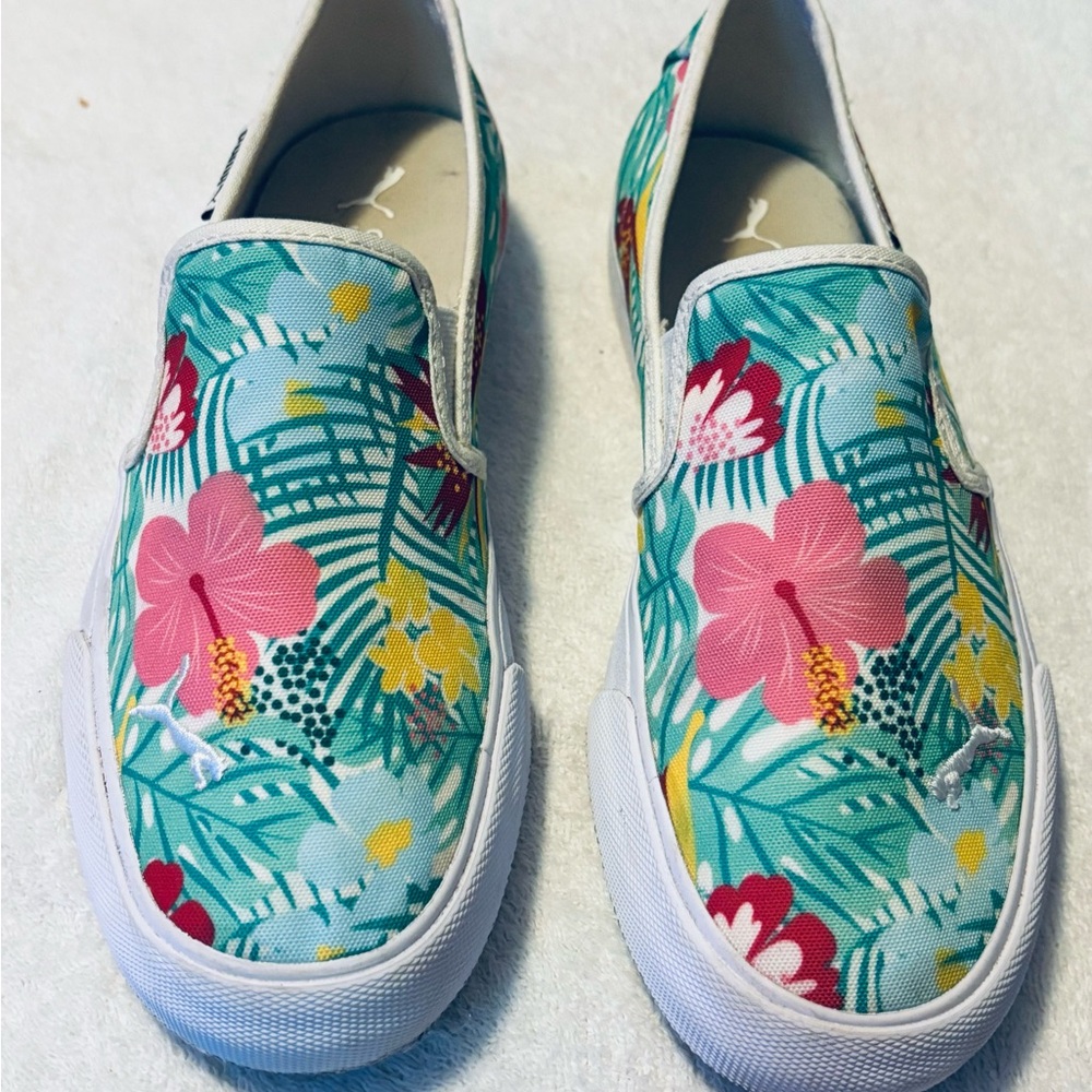 Brand New PUMA Bari Slip On Tropical Floral Women’s Sneakers - Size 7 - box 3 - Picture 2 of 9